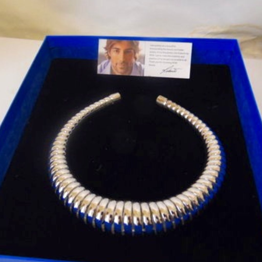 Roberto By Rfm Ribbed Graduated Collar Necklace